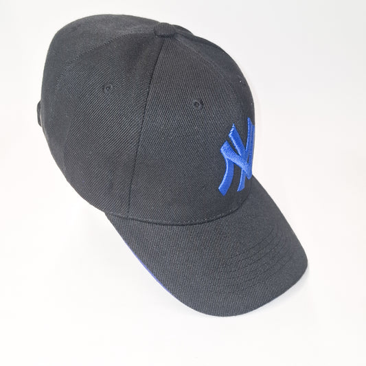 Gorra Negra - YN